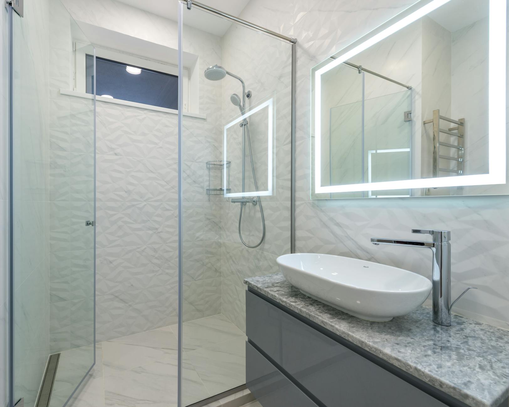 Low-Flow Showerheads and Faucet Aerators — Cheap Upgrades With Real Returns