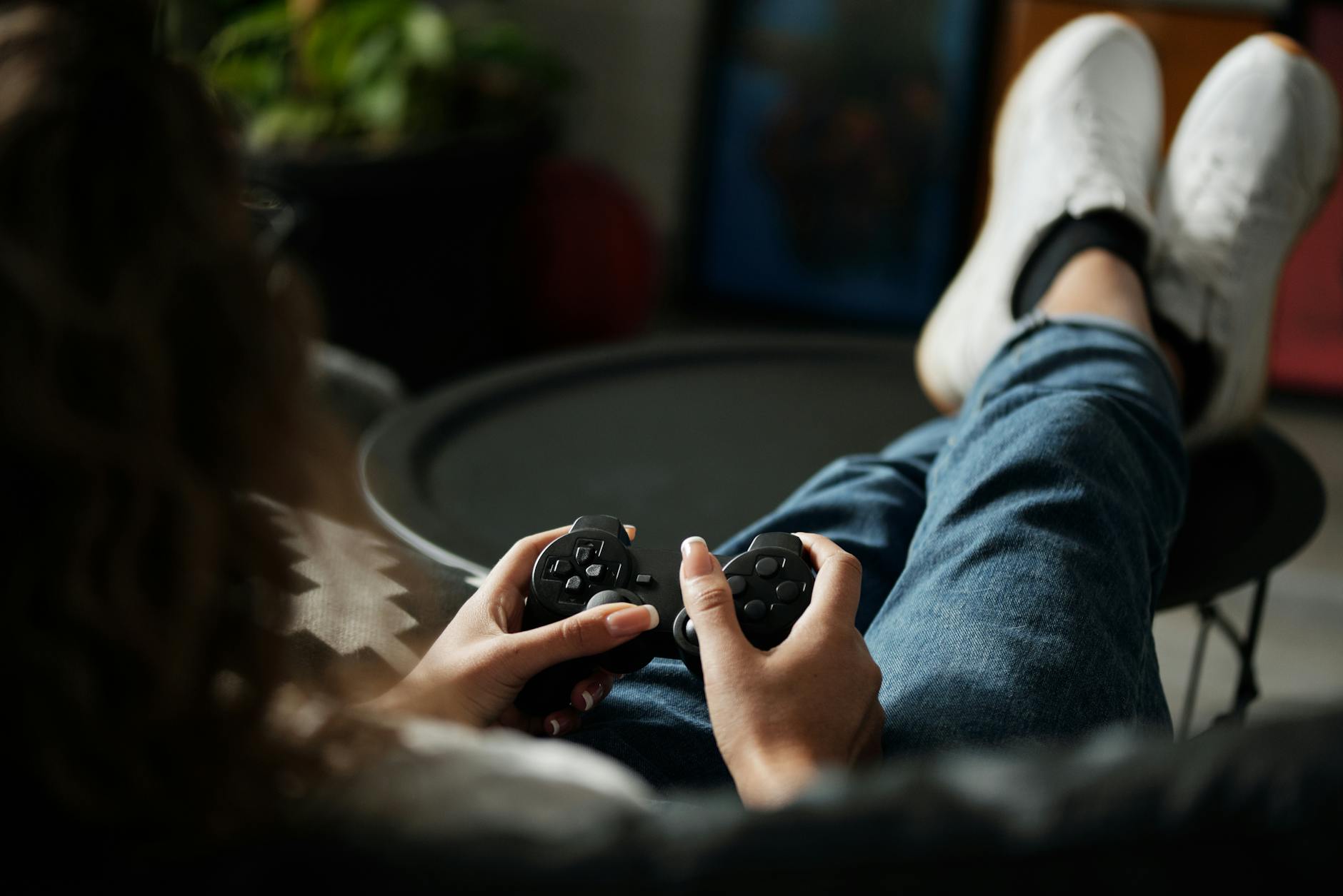 Passive Versus Active Video-Watching Apps and What the Difference Means for Your Wallet