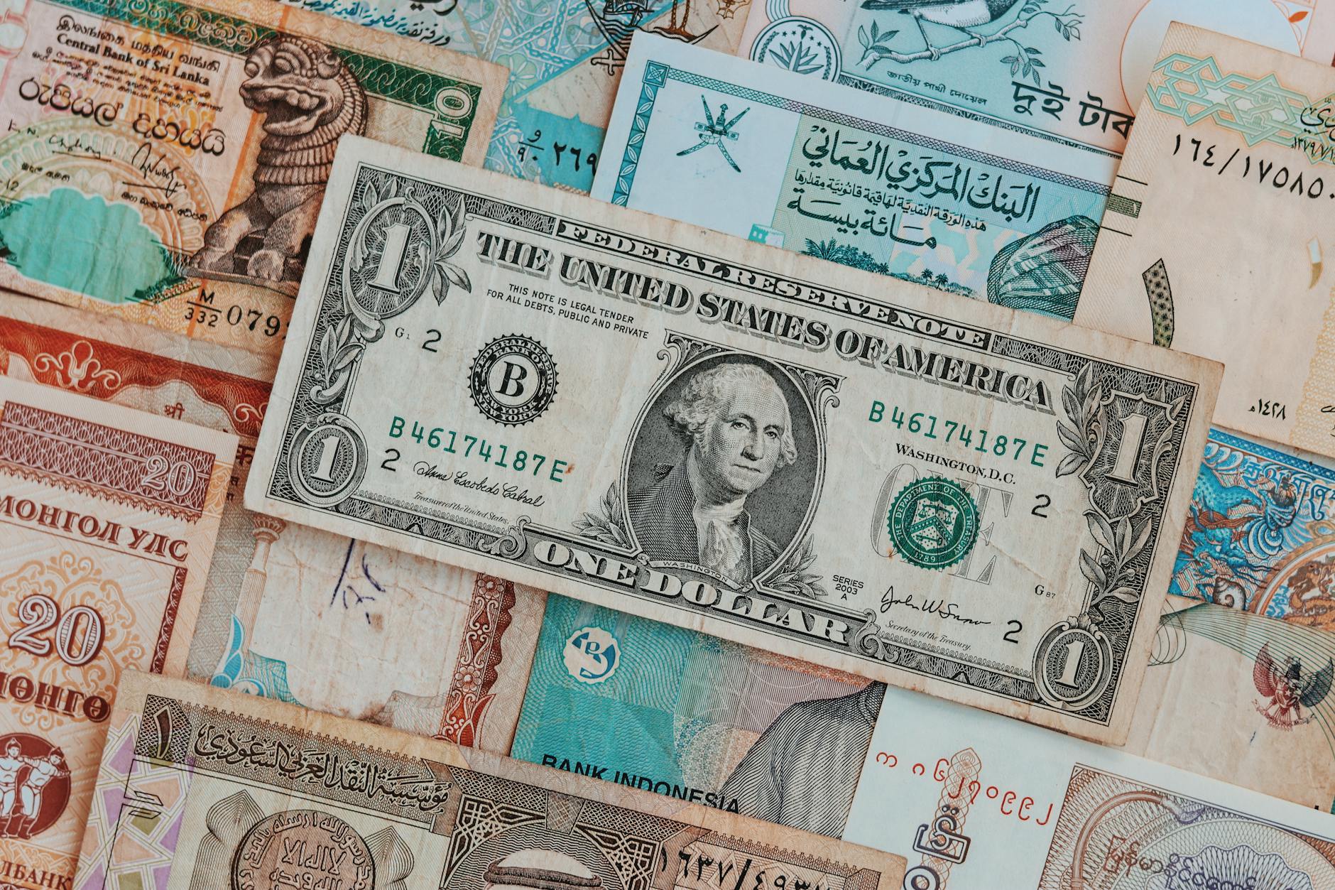 What Are the Best Bank Bonuses Offering $600 or More?