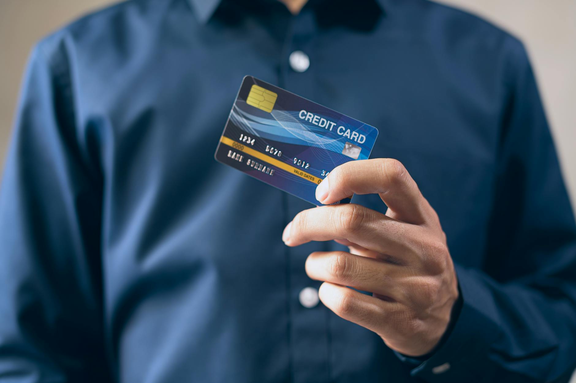 Which Credit Cards Offer a $200 Bonus With the Lowest Spending Requirements?
