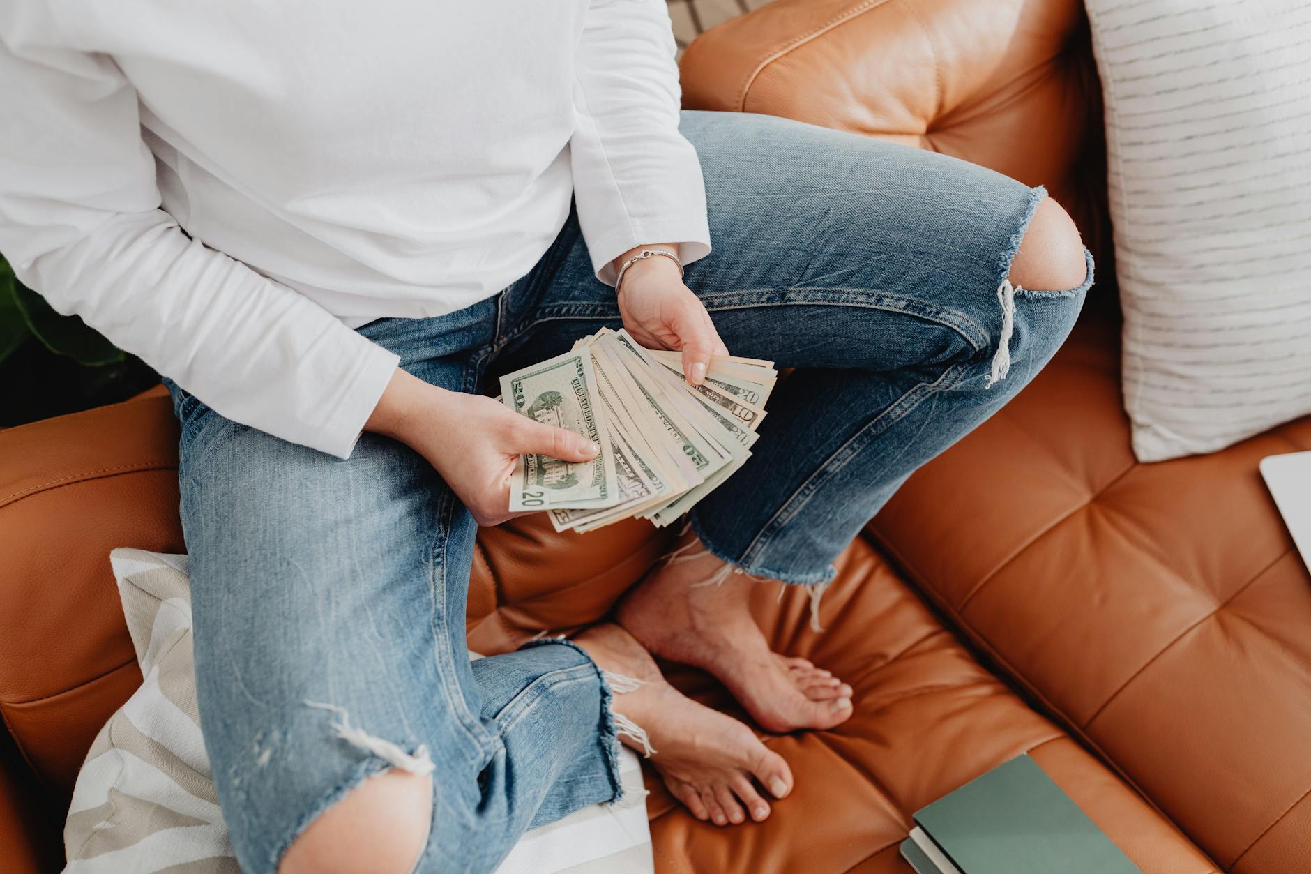 Which Free Money Apps Actually Pay Real Cash to PayPal in 2025?