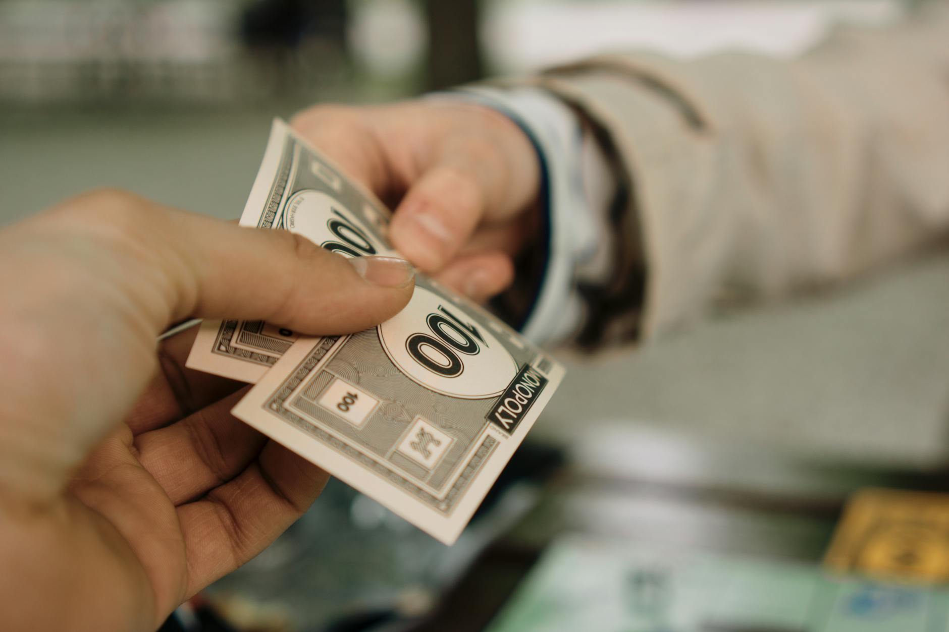 Which Money-Making Apps Offer the Biggest Sign-Up Bonuses in 2025?