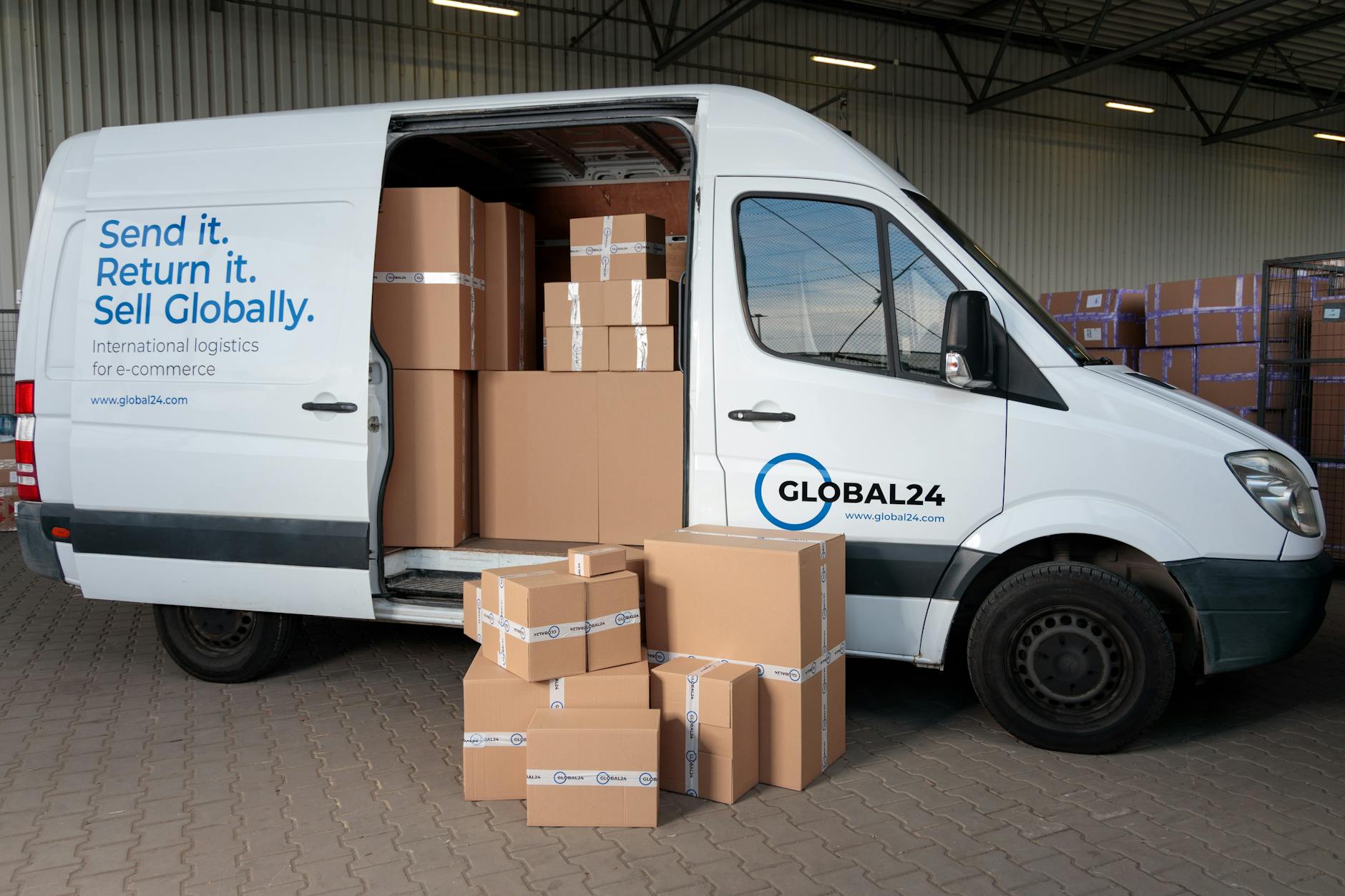 How to Return Almost Anything to Amazon Without a Label - Featured image