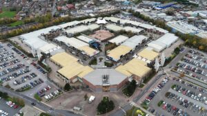 Outlet Malls vs. Online Clearance: Which Is Actually Cheaper? - Featured image