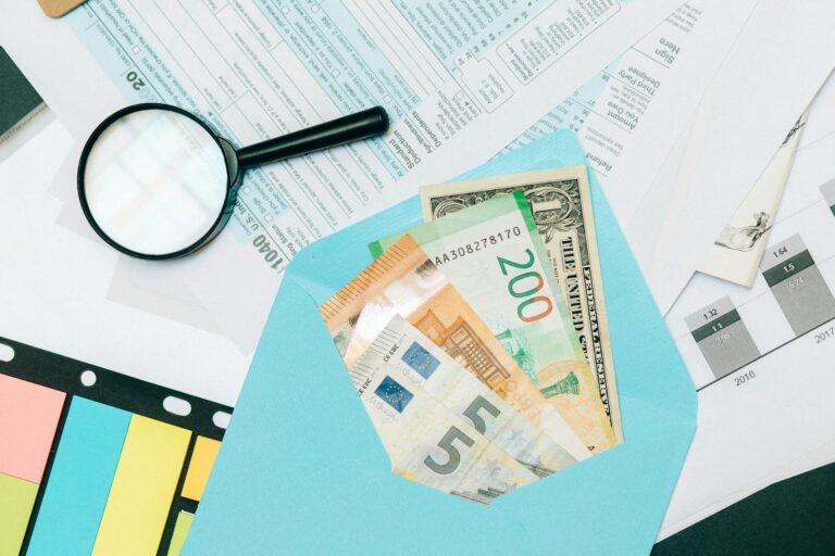 Subscription Audit: The Average American Pays $219/Month — Are You Over? - Featured image