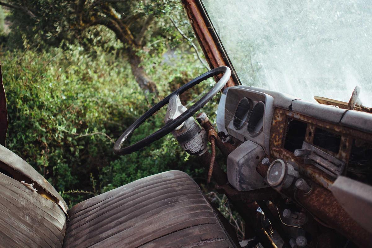 What Makes a Bank Bonus Require Less Effort?