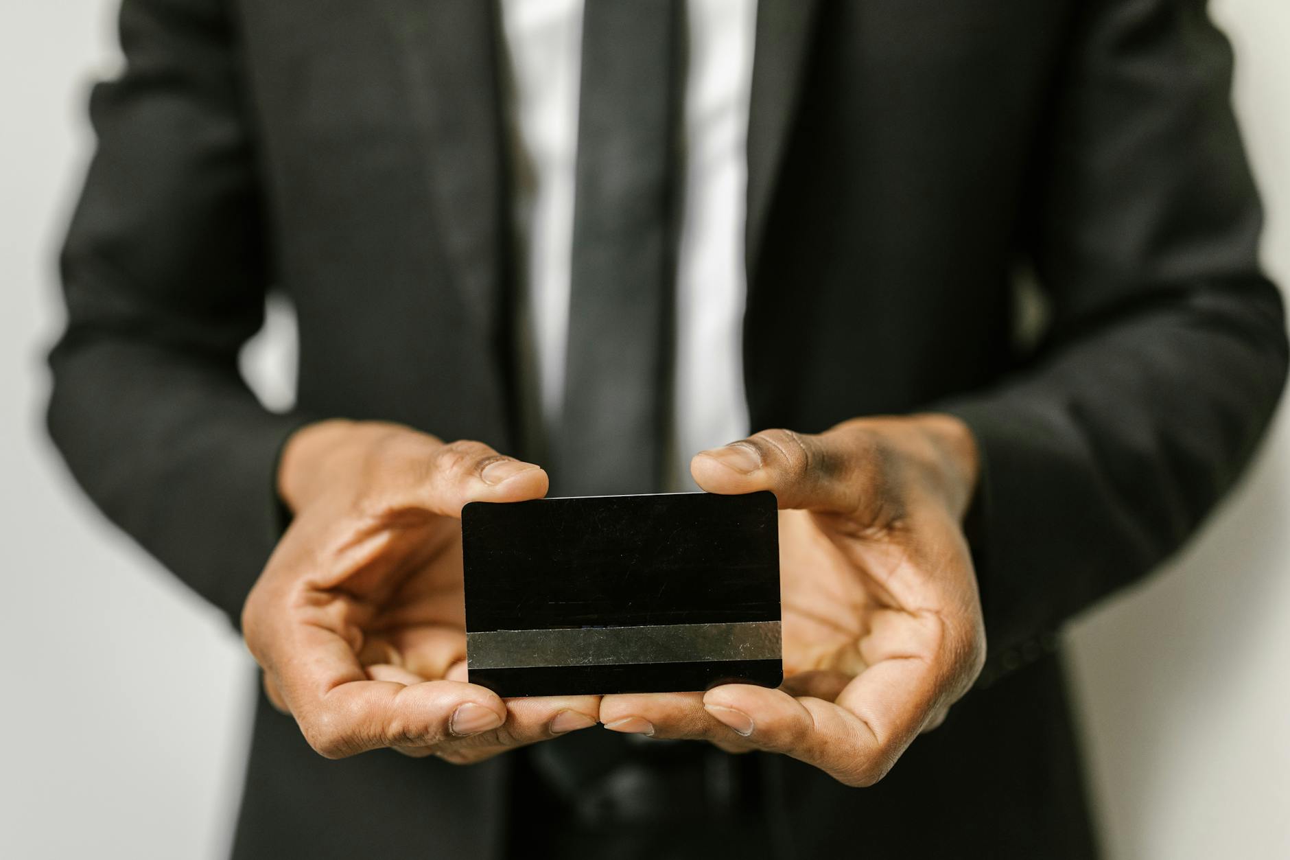Which Business Credit Cards Actually Work Best for Self-Employed Professionals?