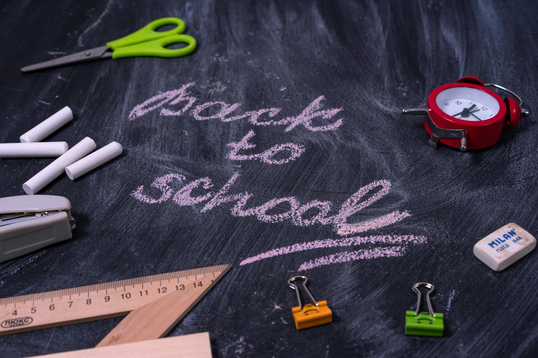 Back-to-School Shopping: How to Spend $100 Less This Year - Featured image