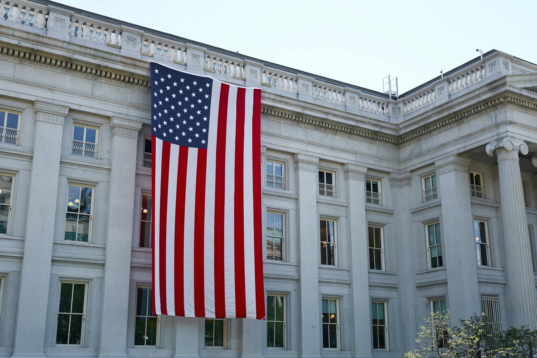 Beyond Medicare: Federal Programs Offering Free Hearing Aids