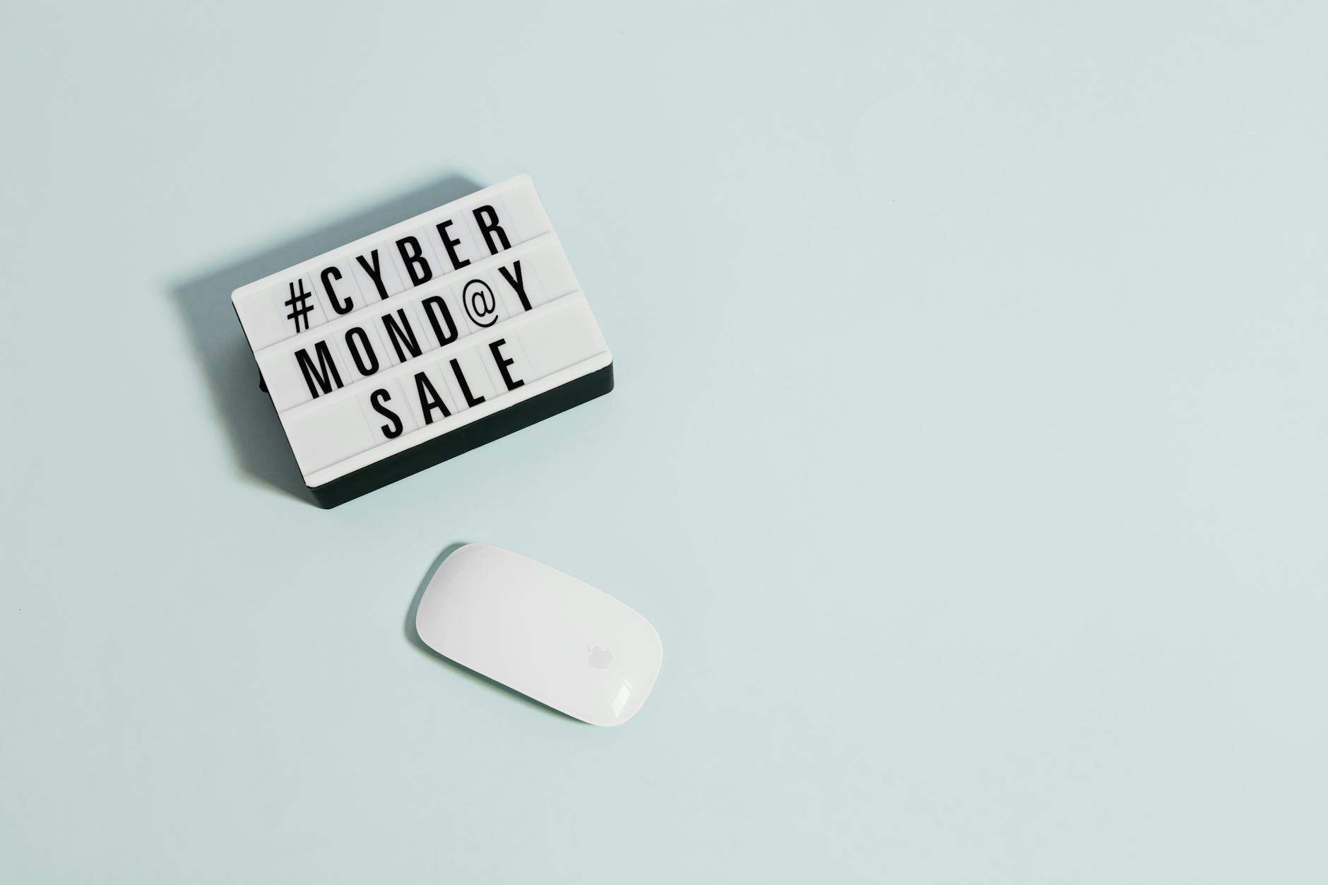 Black Friday vs. Cyber Monday vs. Prime Day: Which Has Better Deals - Featured image