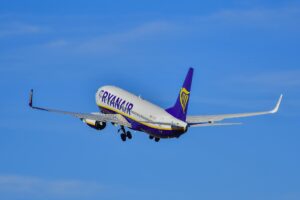 Budget Airlines: The Hidden Fees That Actually Make Them More Expensive - Featured image
