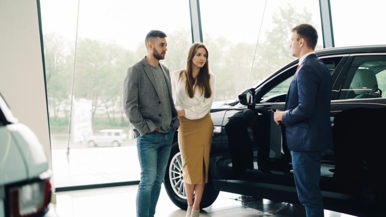 Buying a Used Car vs. New: The Real Cost Over 5 Years - Featured image
