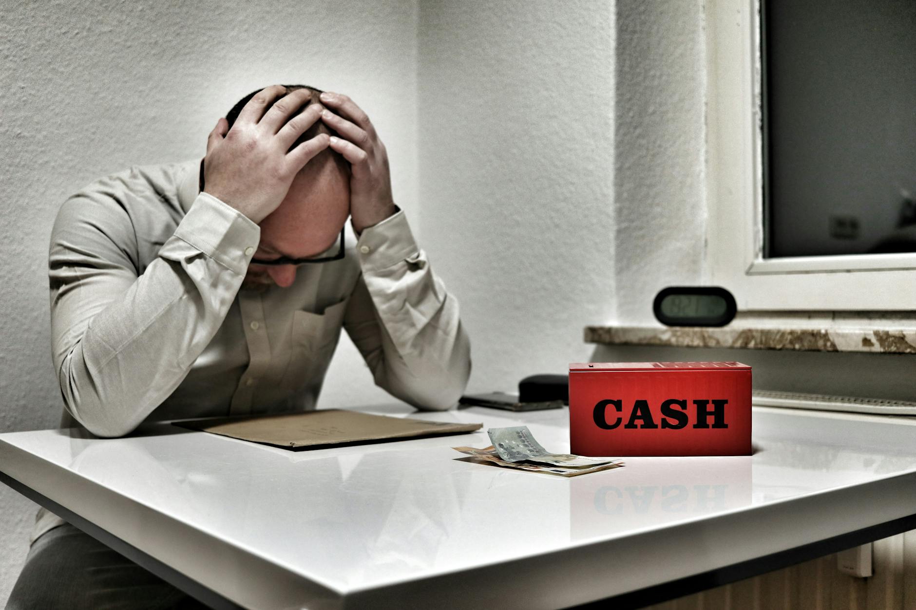 Debt Settlement vs. Bankruptcy: The Real Cost of Each Option - Featured image
