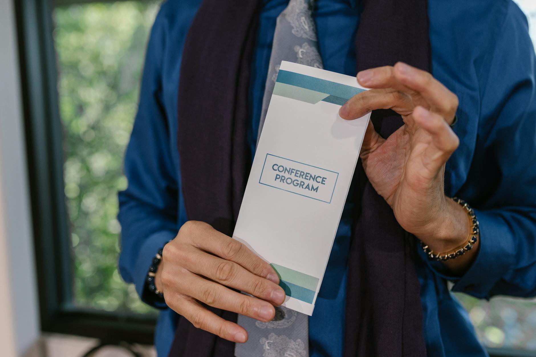 How the Lifeline Program Works and What Services You Receive