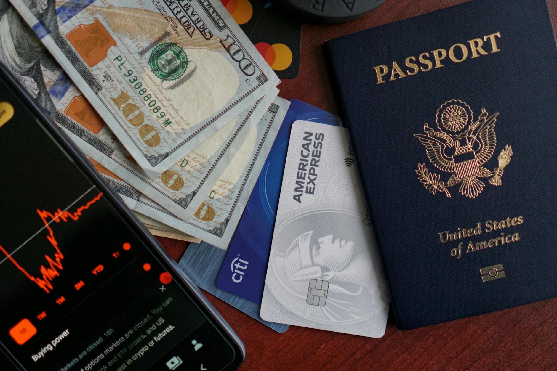 How to Get $500 in Travel Credits Annually With the Right Card - Featured image
