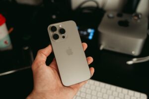 How to Get a New iPhone for Free — Trade-In Deals Explained - Featured image