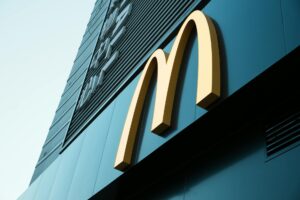 How to Get McDonald's, Chipotle, or Starbucks Free Every Week - Featured image