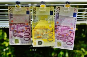 How to Make $500/Month Reselling on eBay — No Special Skills Needed - Featured image