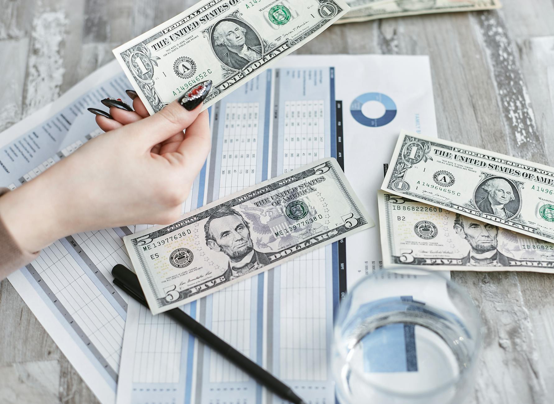 How Zero-Based Budgeting Differs from Traditional Budgeting