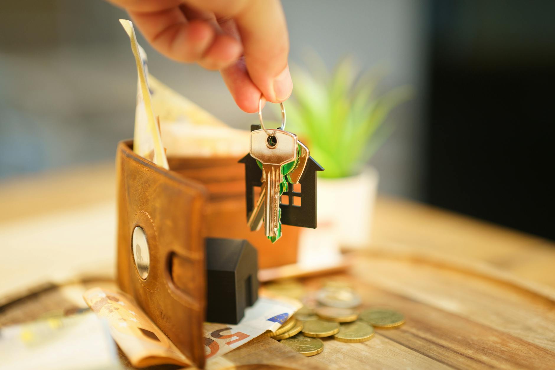 Mortgage Rates and Timing: How Rate Movements Affect Your Purchase Power