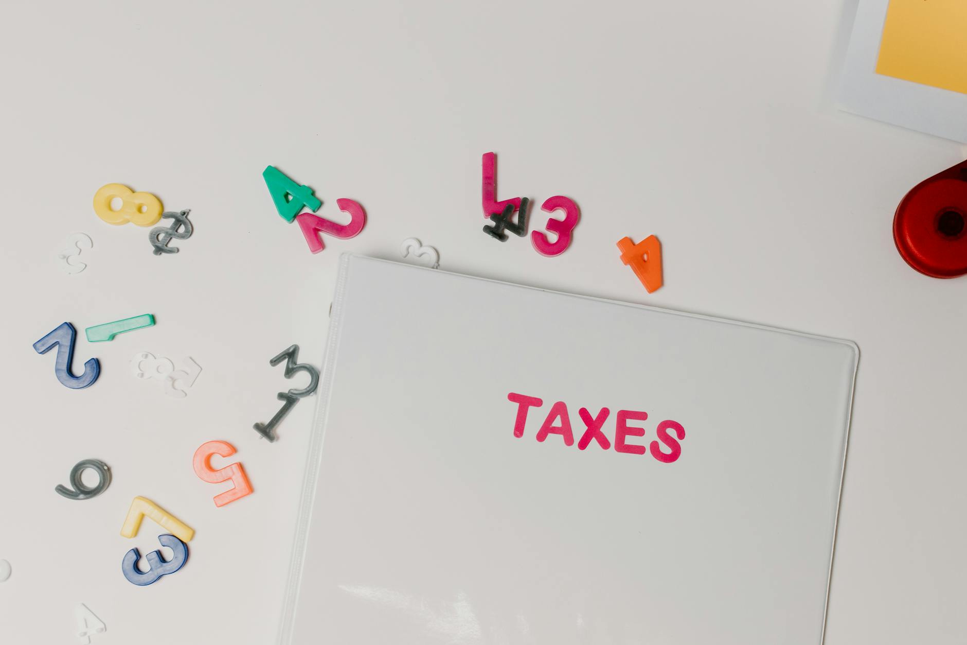 What Are the Tax Advantages of Education-Focused Savings Accounts?