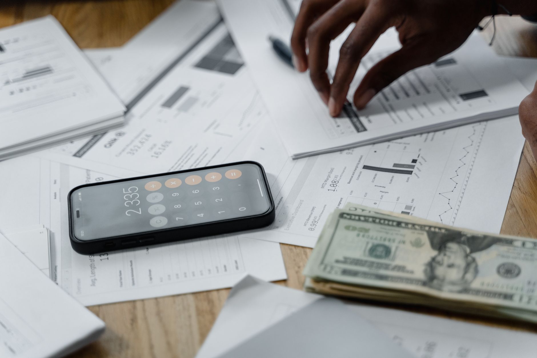 What Budget Phone Carriers Actually Offer for $25/Month