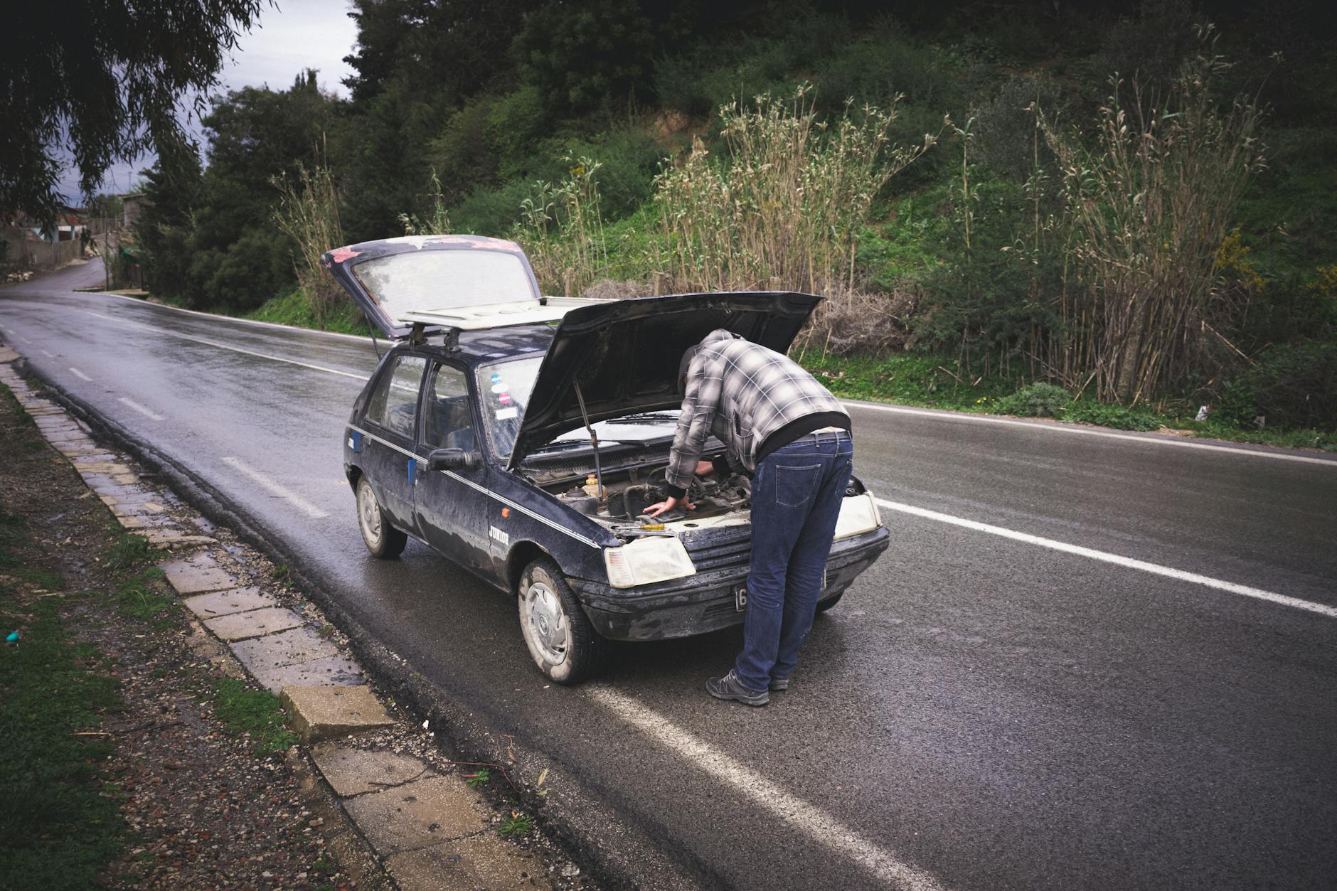 What Roadside Assistance Is Actually Included With Your Auto Insurance?