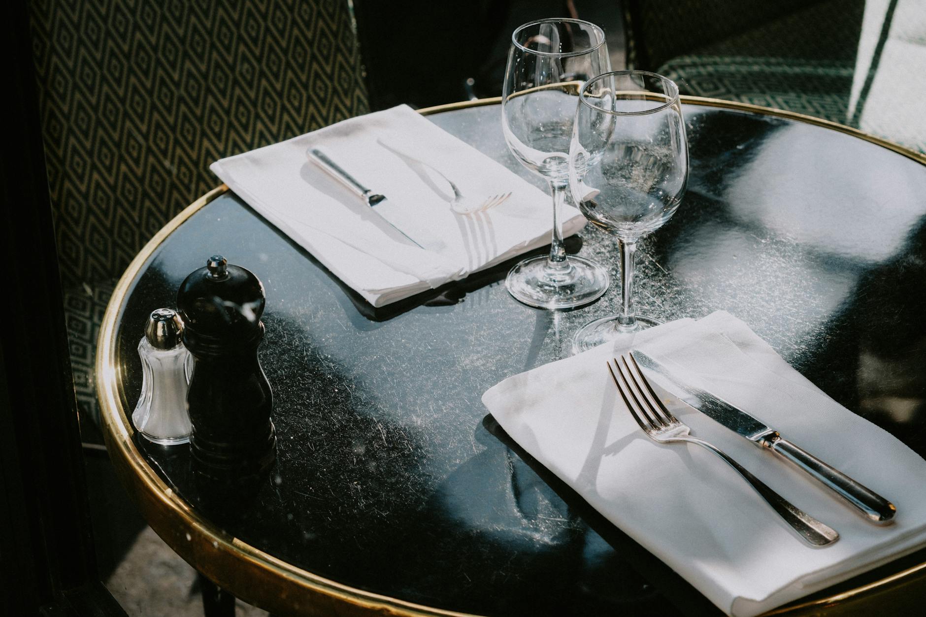 What Types of Restaurants and Stores Participate in Too Good To Go?