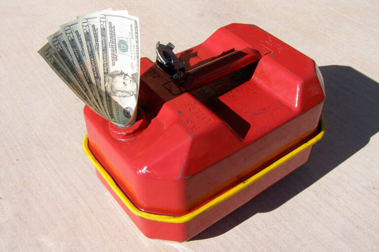 CD Ladder Strategy: How to Keep Earning High Rates Long-Term - Featured image