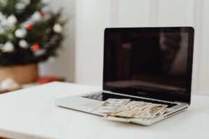 Home Office Technology Sales: Computer Monitors and Peripherals Reduced During Prime Day Final Hours - Featured image