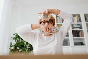 How to Get Glasses for $20 From These Online Retailers - Featured image