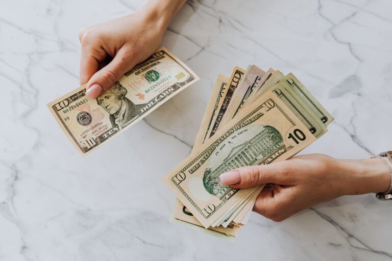 How to Use Honey, Capital One Shopping, and Rakuten Together - Featured image