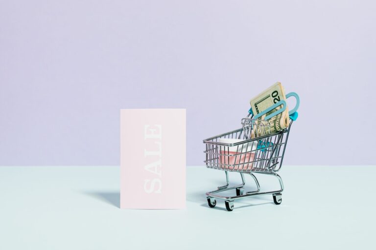 Top Amazon Deals: Rubbermaid, Toto, ZeroWater and More On Sale - Featured image