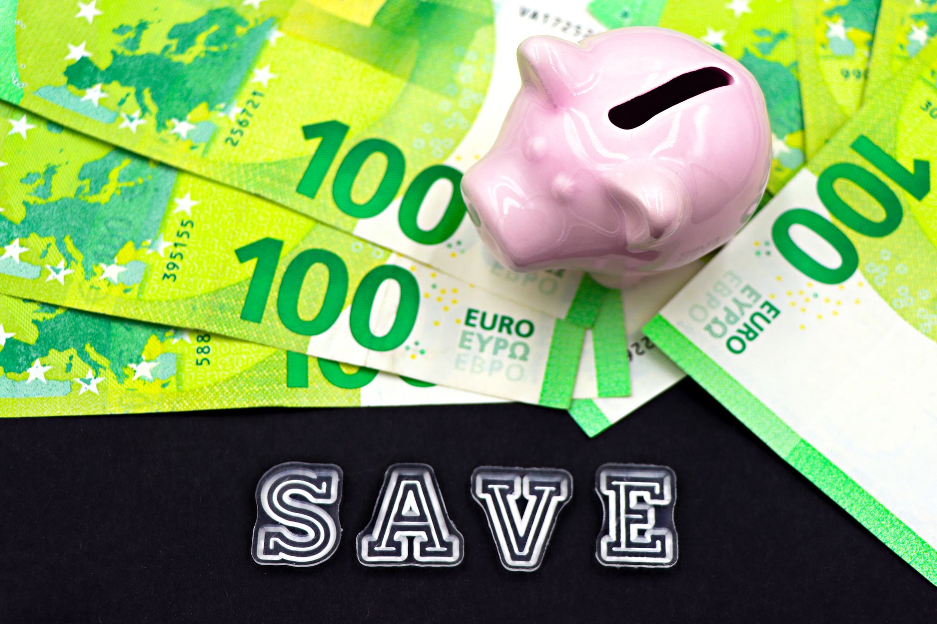 What RILY Stock Investors Should Know About Suspended Coupon Payments - Featured image