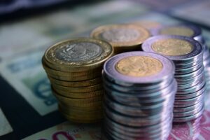 How to Stack a Coupon With a Back-to-School Store Sale - Featured image